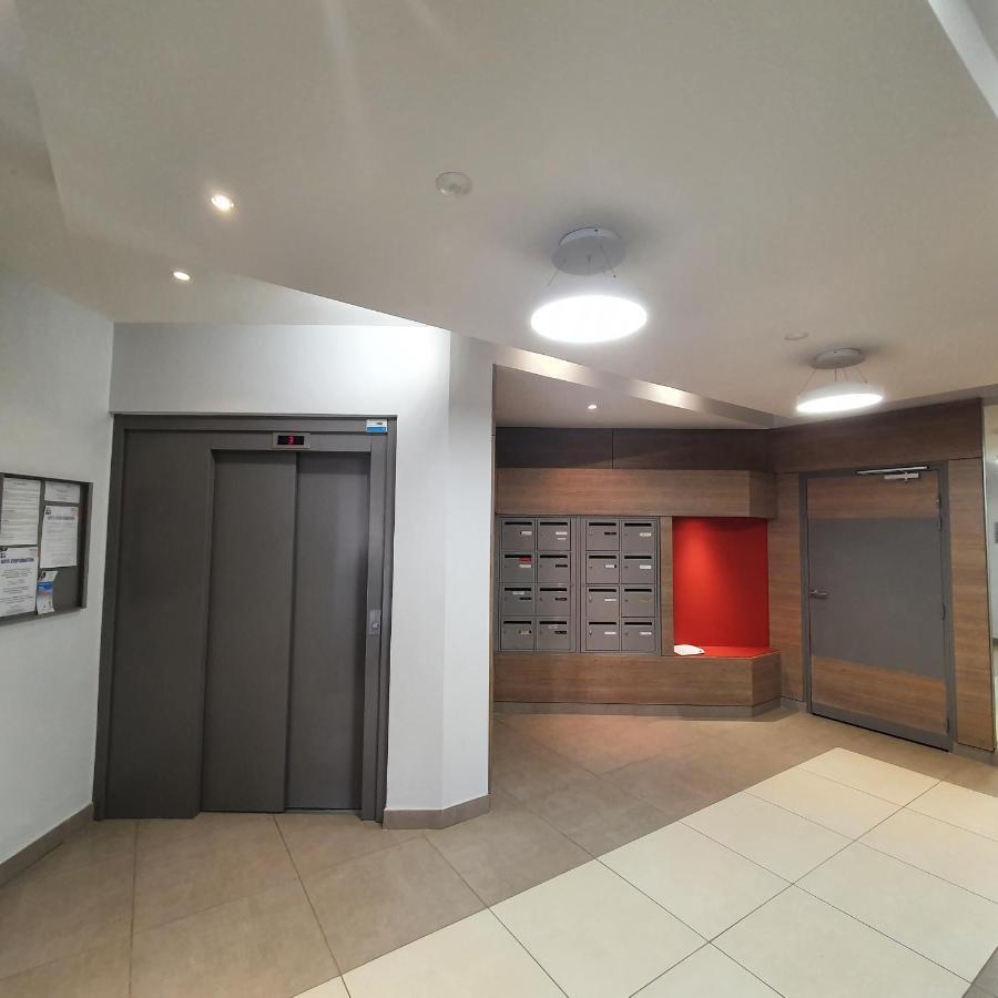 Appartement Residence La Plage 4 **** La Londe-les-Maures Εξωτερικό φωτογραφία